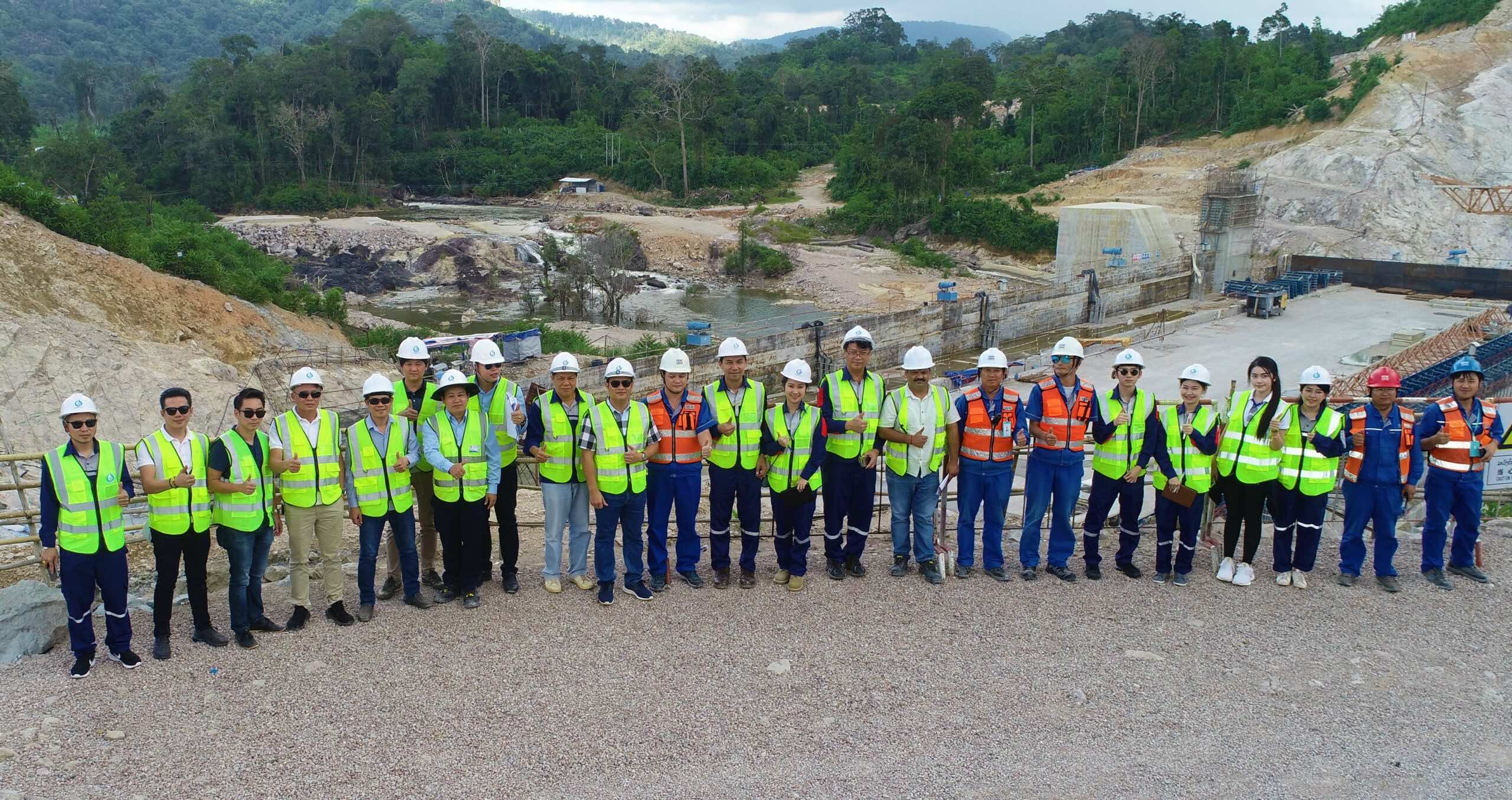 President Chanthanome Phommany with his delegates visited Hydro Power Plant and Hydro Power Projects